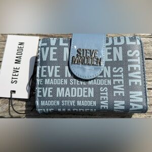 Steve Madden Blue and Gray Logo Wallet